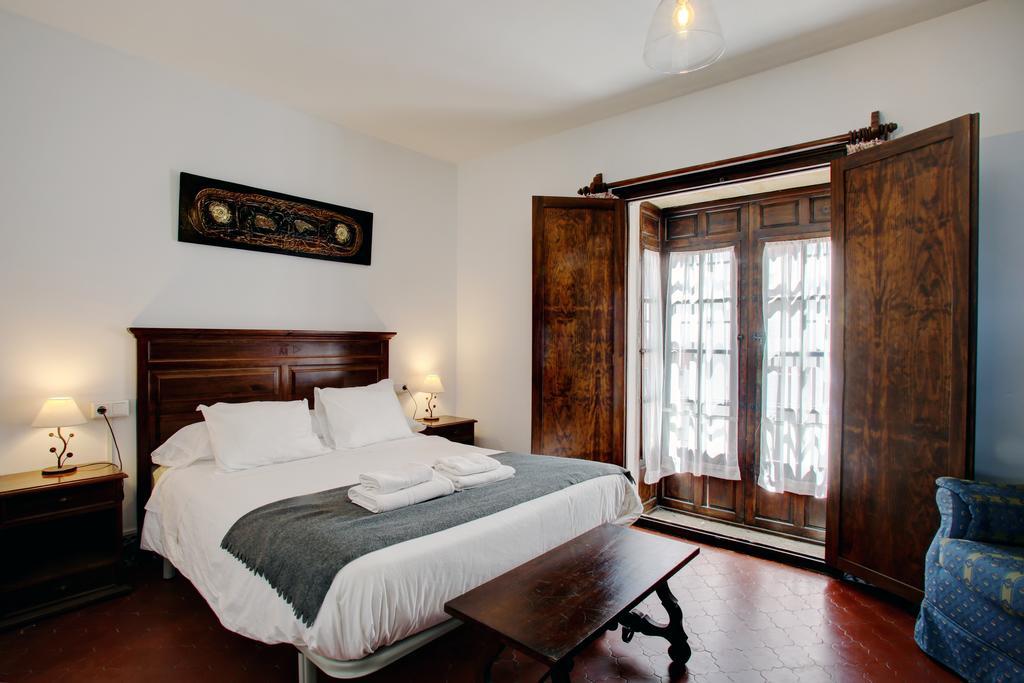 Apartamentos Tenorio Ronda Ngoại thất bức ảnh